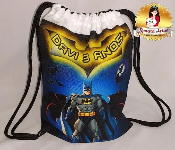 Mochila de Tecido Batman e Mulher Gato