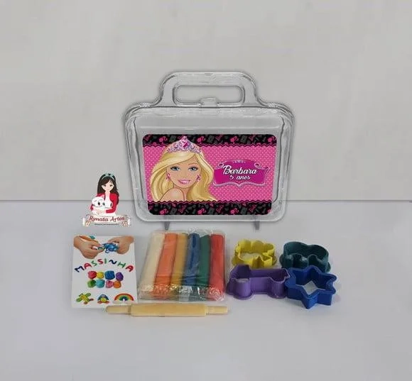 Kit Massinha na Maleta Barbie Nova