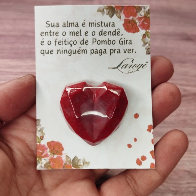 50 UNIDADES Mini Sabonete Coração Diamante no Card  Lembrancinhas Pombo-Gira