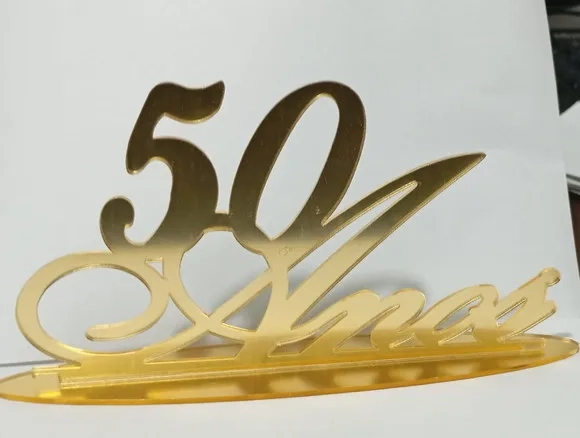 Topo de Bolo 50 Anos Dourado em Acrílico Espelhado - 1 Peça