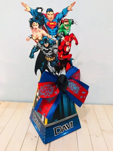 Kit 60 Lembrancinhas Vingadores