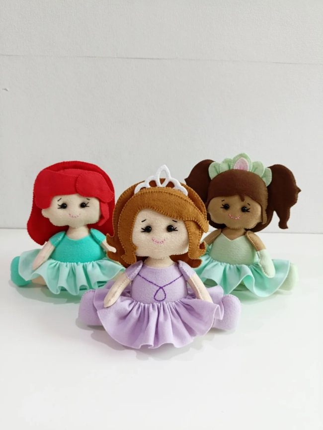 Centro de mesa Princesa Baby em feltro.
