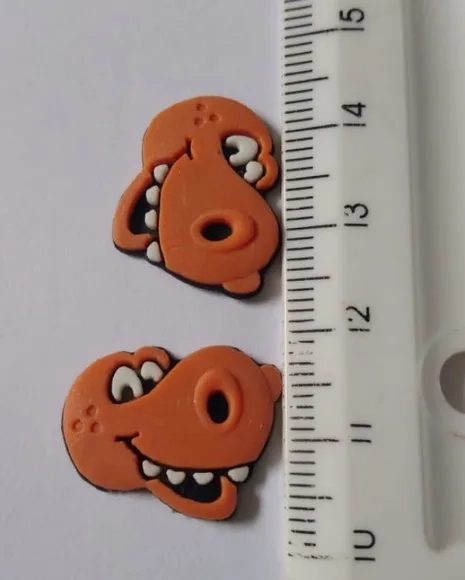 Apliques Dinossauros de borracha - pct c/8 unidades