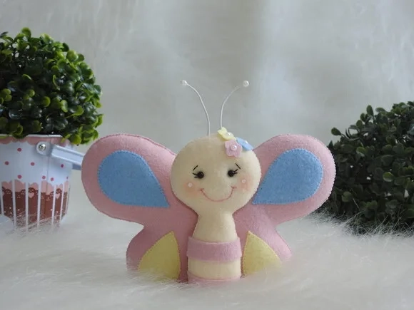 Borboleta em Feltro - Chamar Chat Antes de Comprar