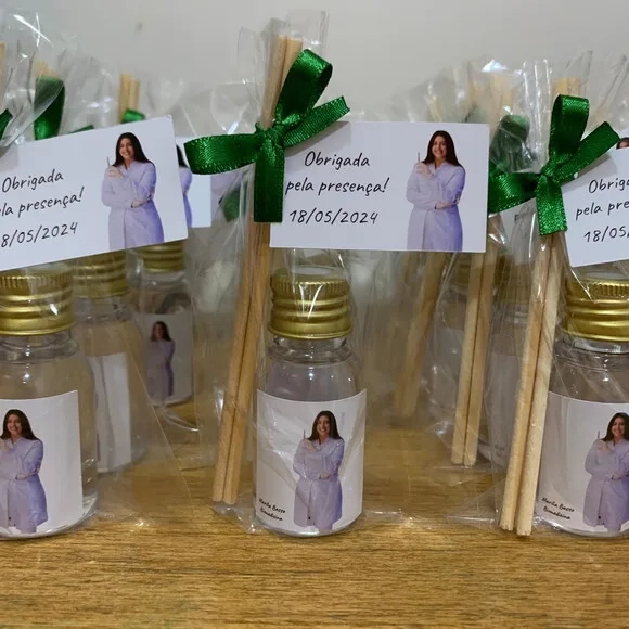 Mini Aromatizador Lembrancinha Formatura Biomedicina Foto