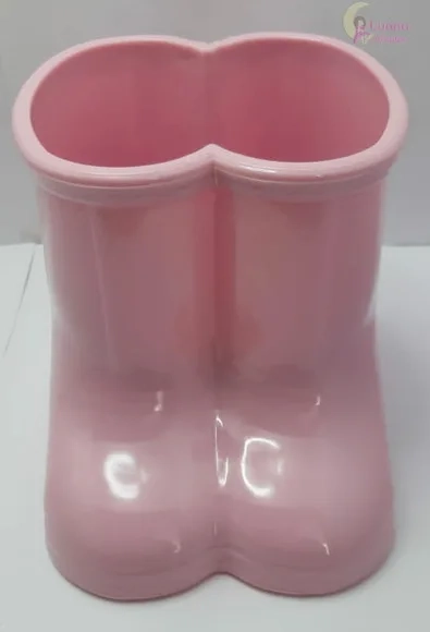 Vaso Botinha Rosa de Plástico - 12,5cm - 1 unidade.