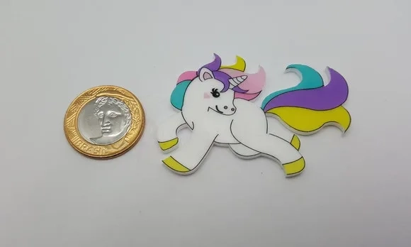 Pingente de Unicórnio em Acrílico U.v. de 4,6cm - 4 Unidades