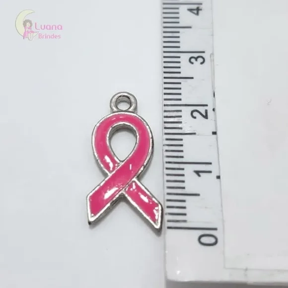 Pingente Outubro Rosa de Metal Prata - pct c/7 unid