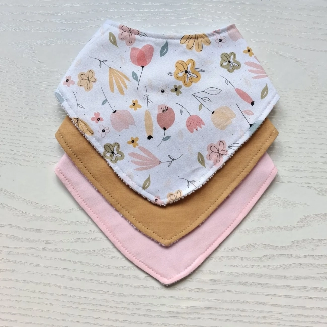 Kit 3 Babadores Bandana Premium para bebê - Encanto Floral