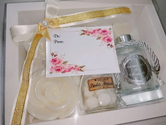 Presente de Aniversário: Kit Aromatizador Luxo com Sabonetes
