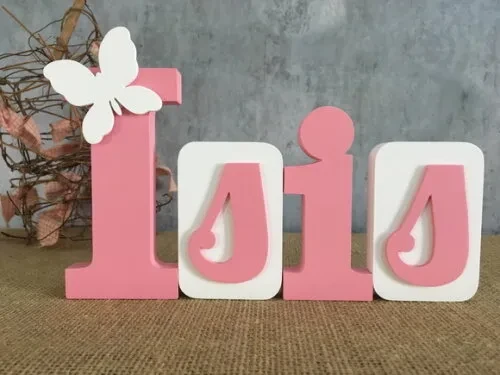 Letras de mdf -nomes Blocos Borboleta