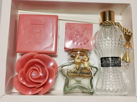 Presente de Aniversário: Kit Aromatizador com Sabonetes