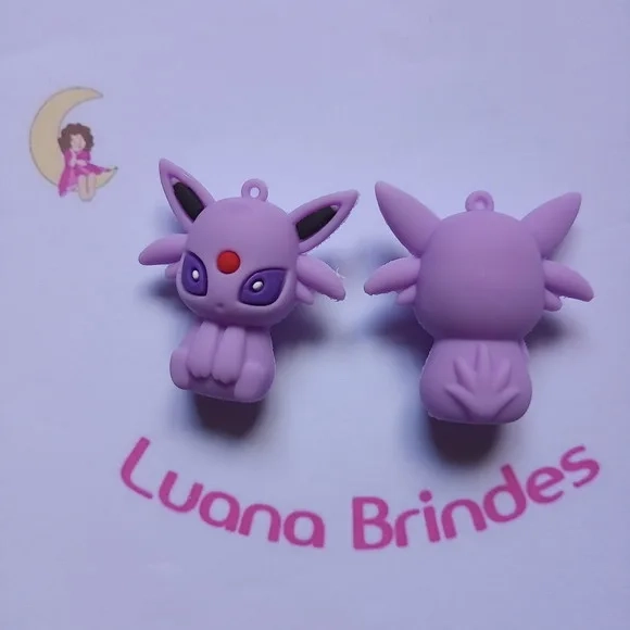 Pingente Pókemon Genkar Emborrachado 5cm Pct 2 Unidades