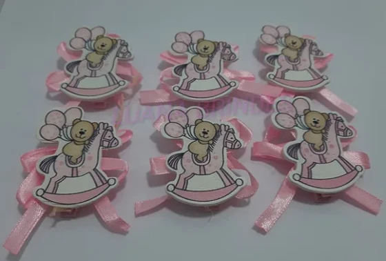Mini pregador de madeira decorativos - 1 cartela c/ 6 unid