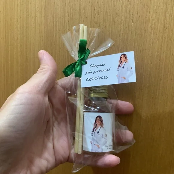 Mini Aromatizador Lembrancinha Formatura Medicina com Foto