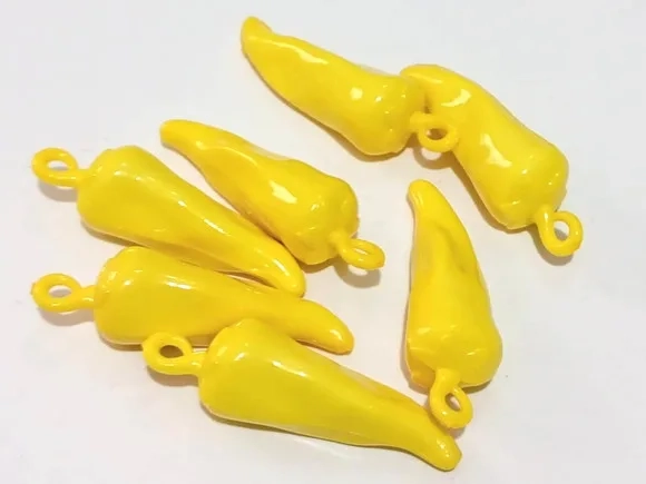 Pingente Pimentas Acrílico Pacotes com 12 Unidades Coloridas