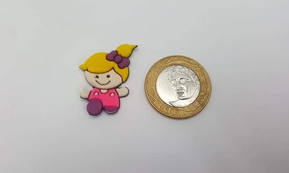 Aplique Menina Emborrachado de 3cm
