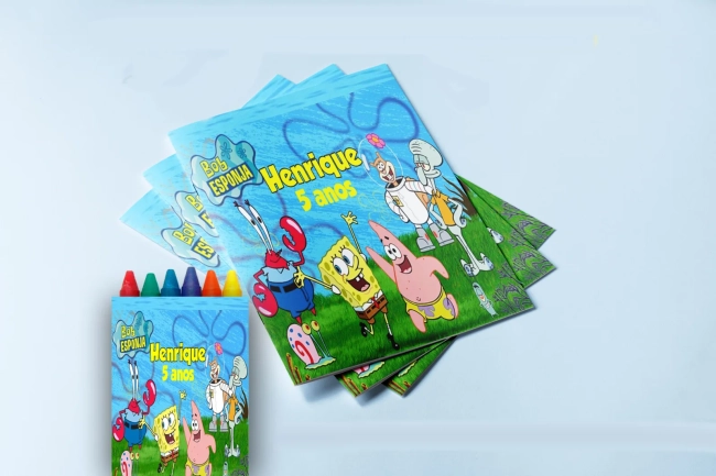 Revista para colorir  com Giz de cera Personalizado Bob Esponja