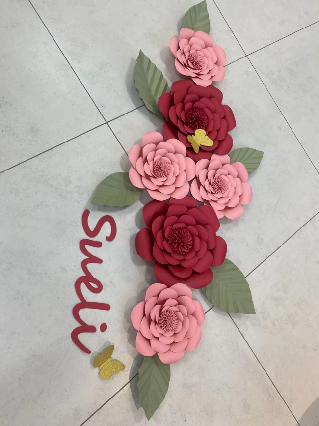 Kit 6 Peças de Flores de Papel