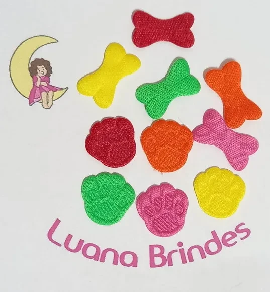 Apliques Patinha e Ossinho em Poliéster 15mm - 100 Unidades