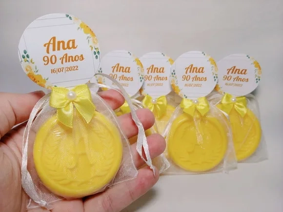 Lembrancinha 90 Anos, Sabonete Letra Inicial Personalizada
