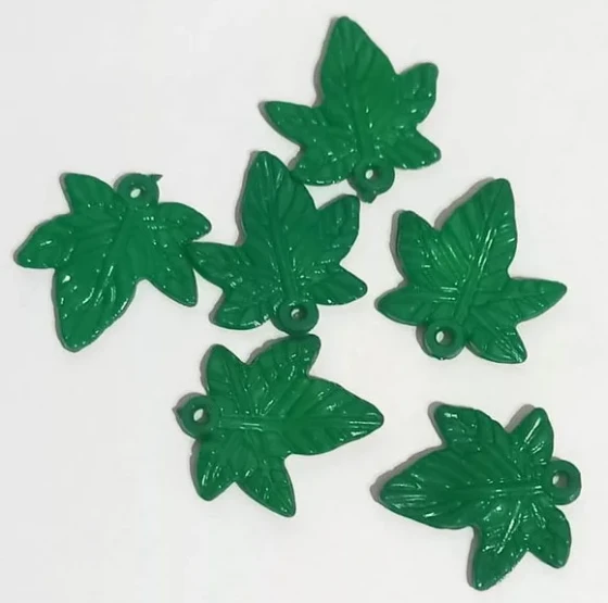 Pingente Folha de Acrílico 2cm Pacotes C/50 Unidades