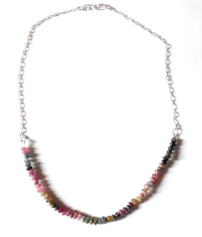 Choker Delicado de Turmalinas  e Prata 925 – Elegância Minimalista