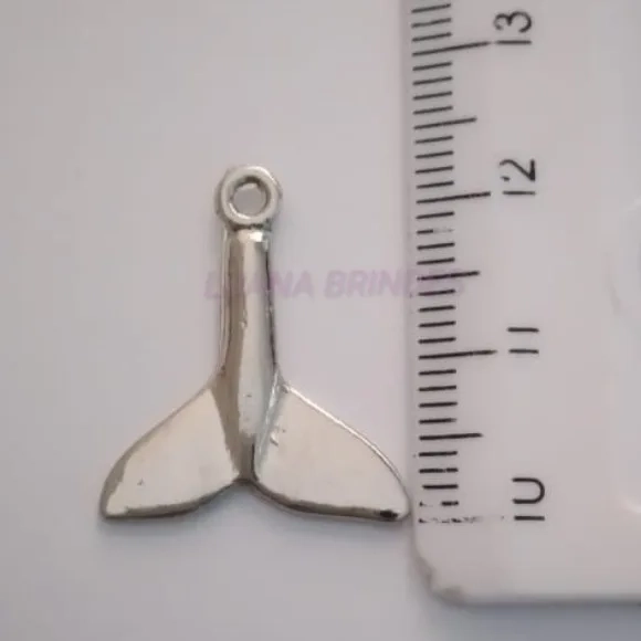 Pingente Calda de Sereia de Metal Prateado-pct c/15 unid
