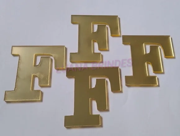 Aplique da Letra F em Acrílico Espelhado Dourado - 5cm