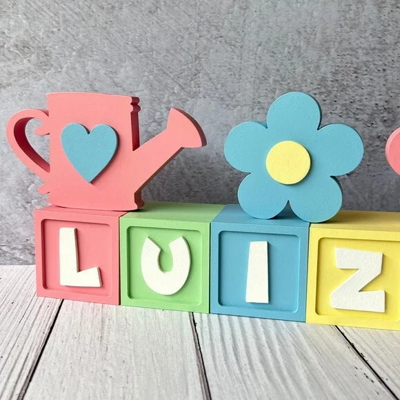 Candy Colors - Cubos 6x6cm + Regador + 2 Flores
