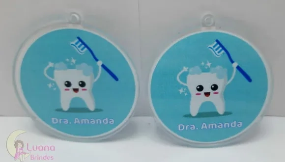 Pingente Dentista Personalizado de Acrílico Adesivado - 5cm