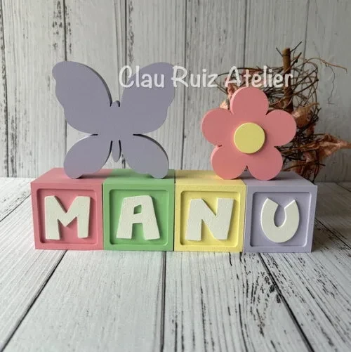 Decoração Bebê - Cubos 6x6cm Candy Ts + Borboleta + Flor