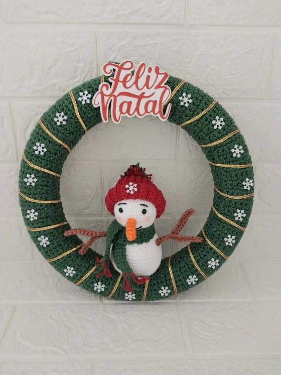 Guirlanda de Natal boneco de neve crochê