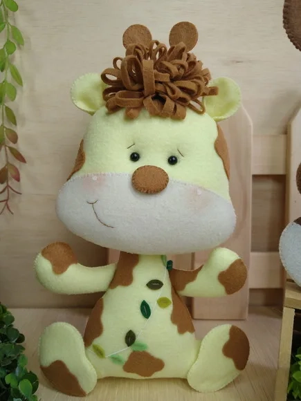 Girafa em Feltro
