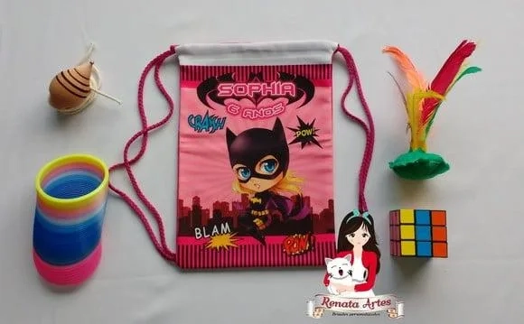Mochila Brinquedos Retrô Tema Batgirl Baby