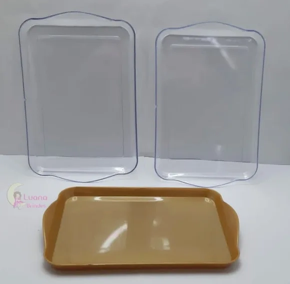 Bandejas Peq. Dourada e Transparente de plástico-pct c/3 uni