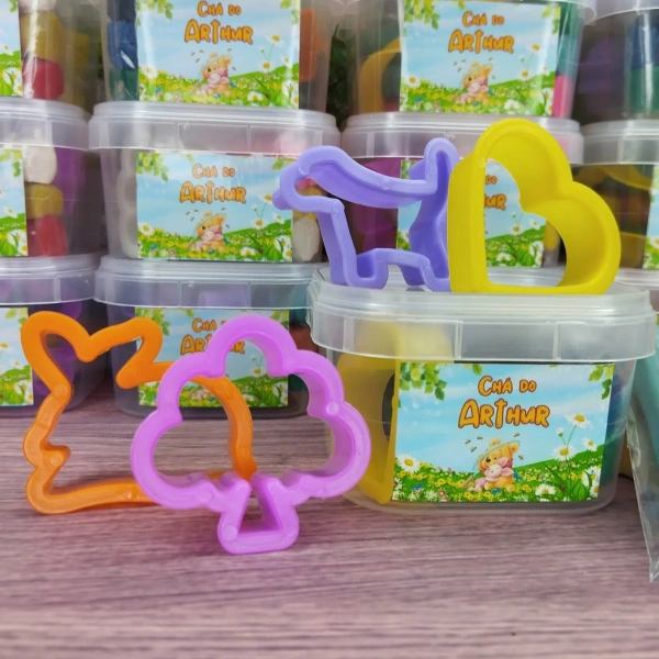 35 kit Massinha no Pote Personalizado - Ursinho Pooh - Festa Junina - Festa Junina - Trabalhamos com qualquer tema - Informar tema no chat
