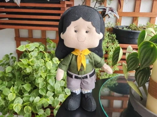 Boneca Escoteira de Feltro * Chamar Chat Antes Compra