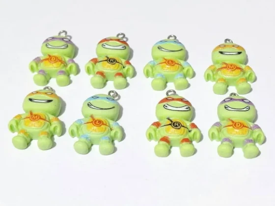 Pingente Tartaruga Ninja 22mm Resina Pacote com 10 Unidades