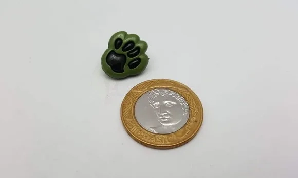 Aplique Botão de Patinha Verde de 1,8cm - 20 unidades
