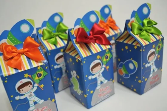 Kit Festa Astronauta Menino - 50 Peças com Laço Pronto