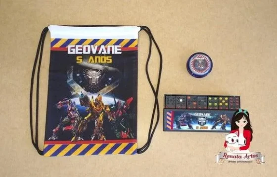 Lembrancinha Transformers Mini Kit Jogos na Mochila