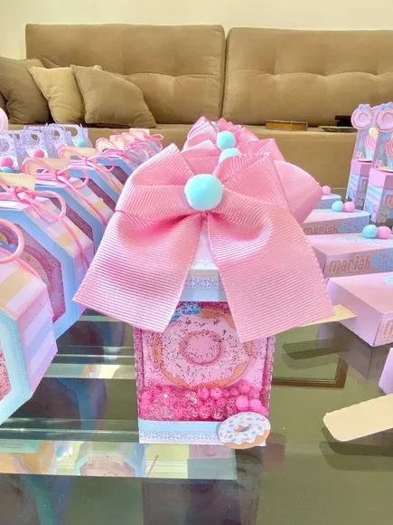 Kit 30 Lembrancinhas Confeitaria de Luxo