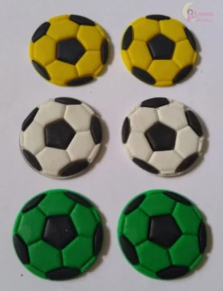 Aplique Bola de Futebol Colorida Emborrachado Pct 8 Unid