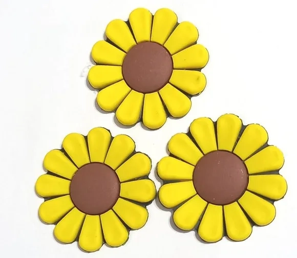 Aplique Flor Amarelo C/marrom 4 cm Emborrachado - 6 Unidades