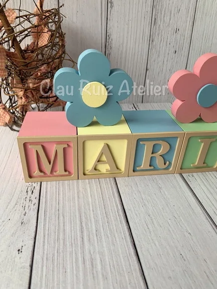 Decoração Bebê Cubos 6x6cm Candyts + 2 Flores Tons Terrosos