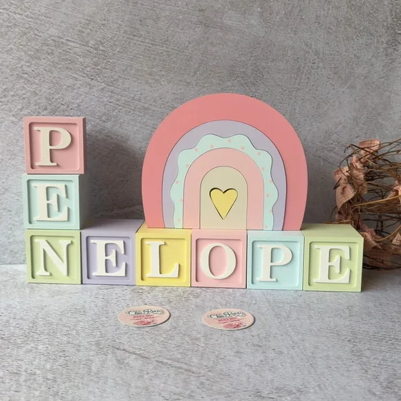 Tons Pastel Cubos 6x6cm Ts + Arco Íris Boho - Decoração Bebê