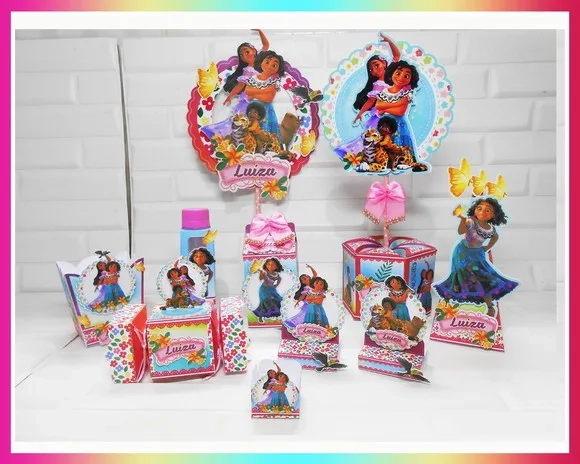 Kit 30 Lembrancinhas Encanto