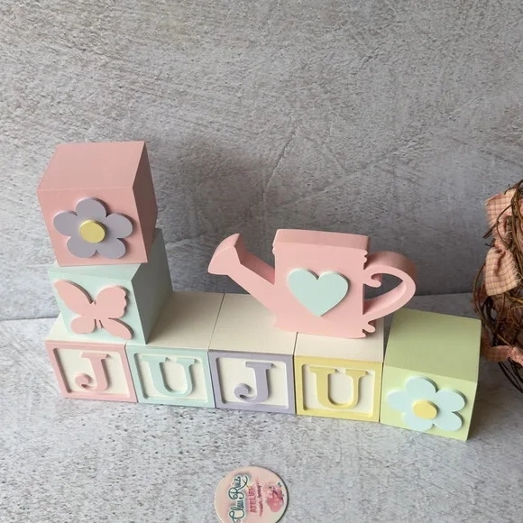 Tons Pastel Cubos 6x6cm Ts + Regador - Decoração Bebê