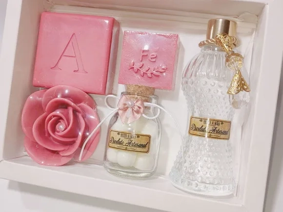 Presente de Aniversário: Kit Aromatizador com Sabonetes